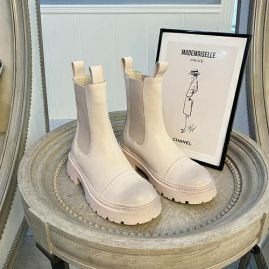 Picture of UGG Shoes Women _SKUfw126424973fw